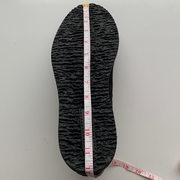 Ermenegildo Zegna Navy Suede Chukka Boot - Picture 14 of 16